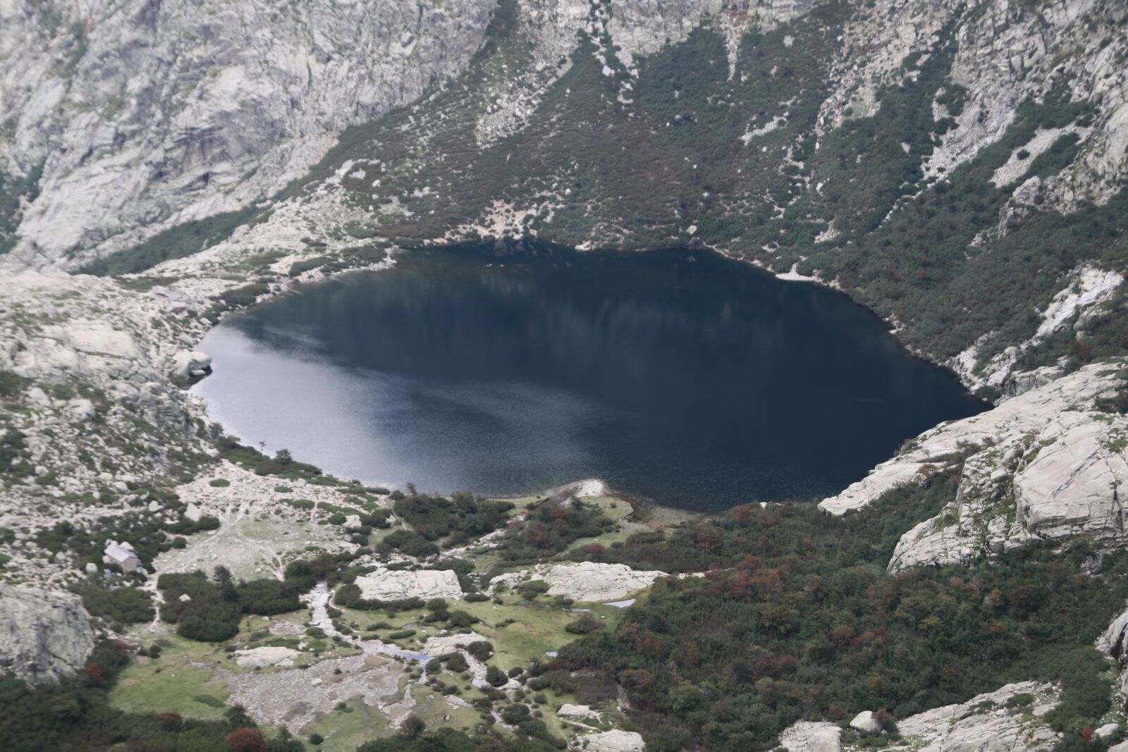 Canon EOS 50D sample photo. Lake, mountain, water photography