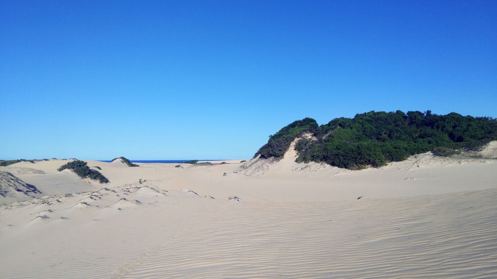 Xiaomi MIX sample photo. Sand, desert, landscape photography