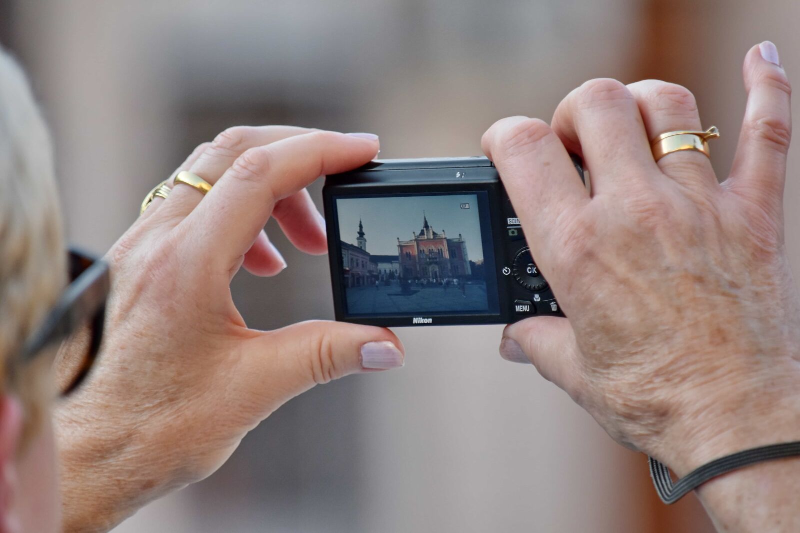 Nikon D5500 sample photo. Camera, hands, jewelry, photographer photography