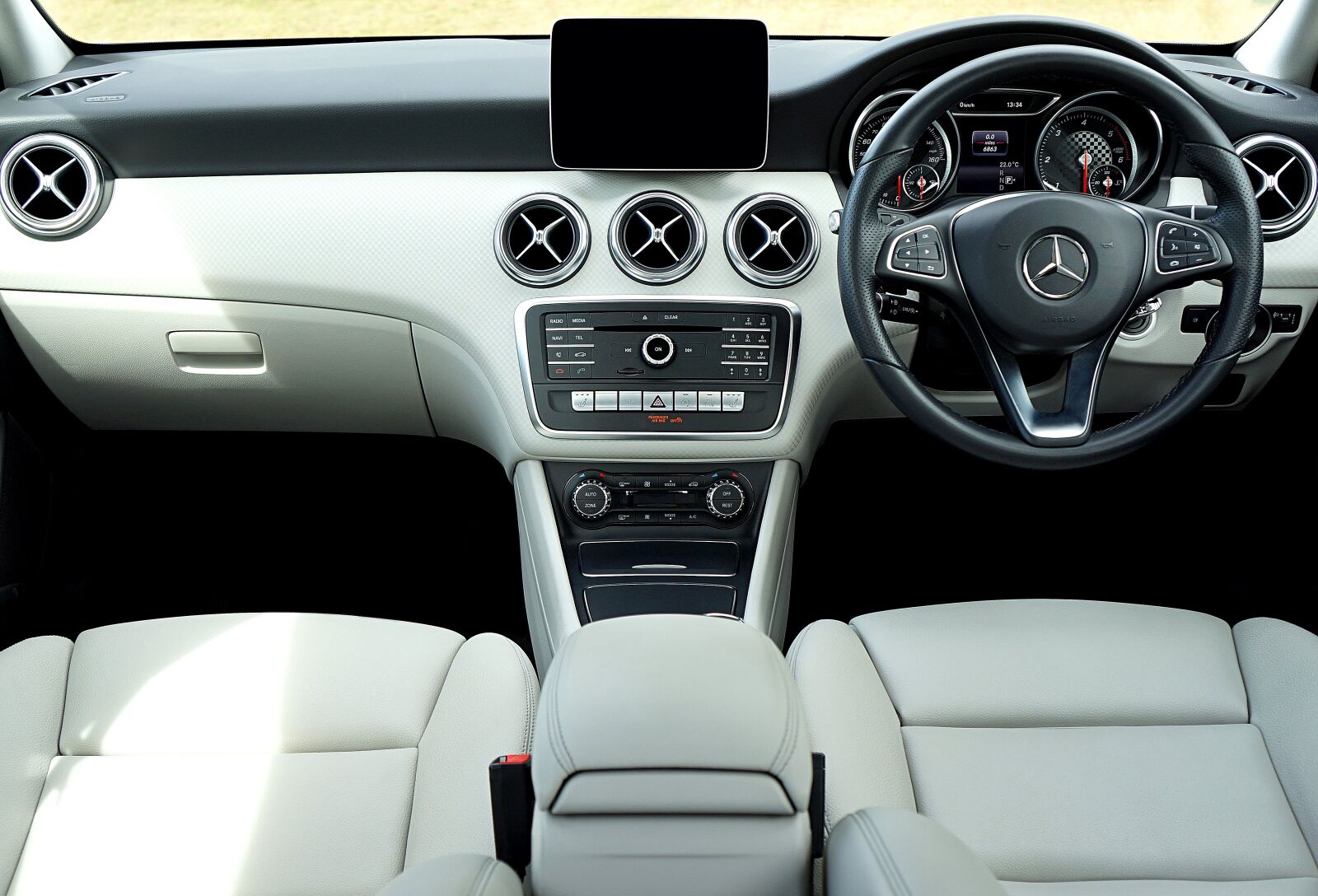 Sony Alpha NEX-5N sample photo. Vehicle, automotive, design photography