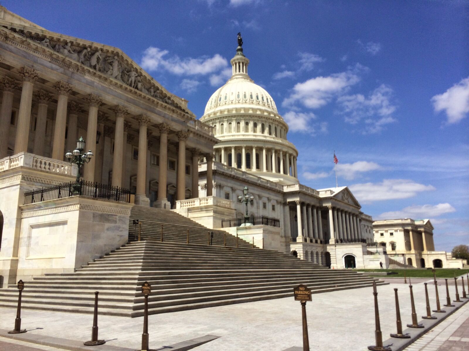 iPhone 5s back camera 4.12mm f/2.2 sample photo. Capitol, washington dc, government photography