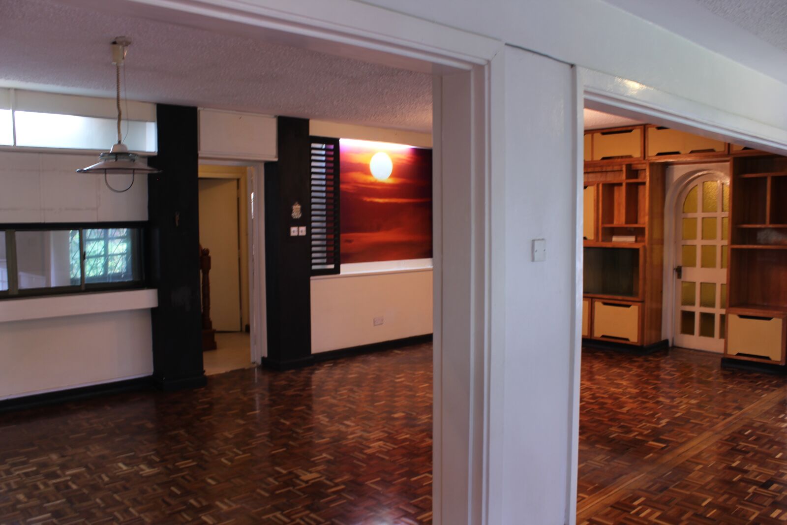 Canon EOS 600D (Rebel EOS T3i / EOS Kiss X5) sample photo. House, space, living photography