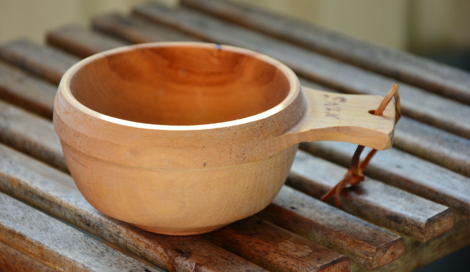 Nikon D5200 sample photo. Wood cup, kuksa, finland photography
