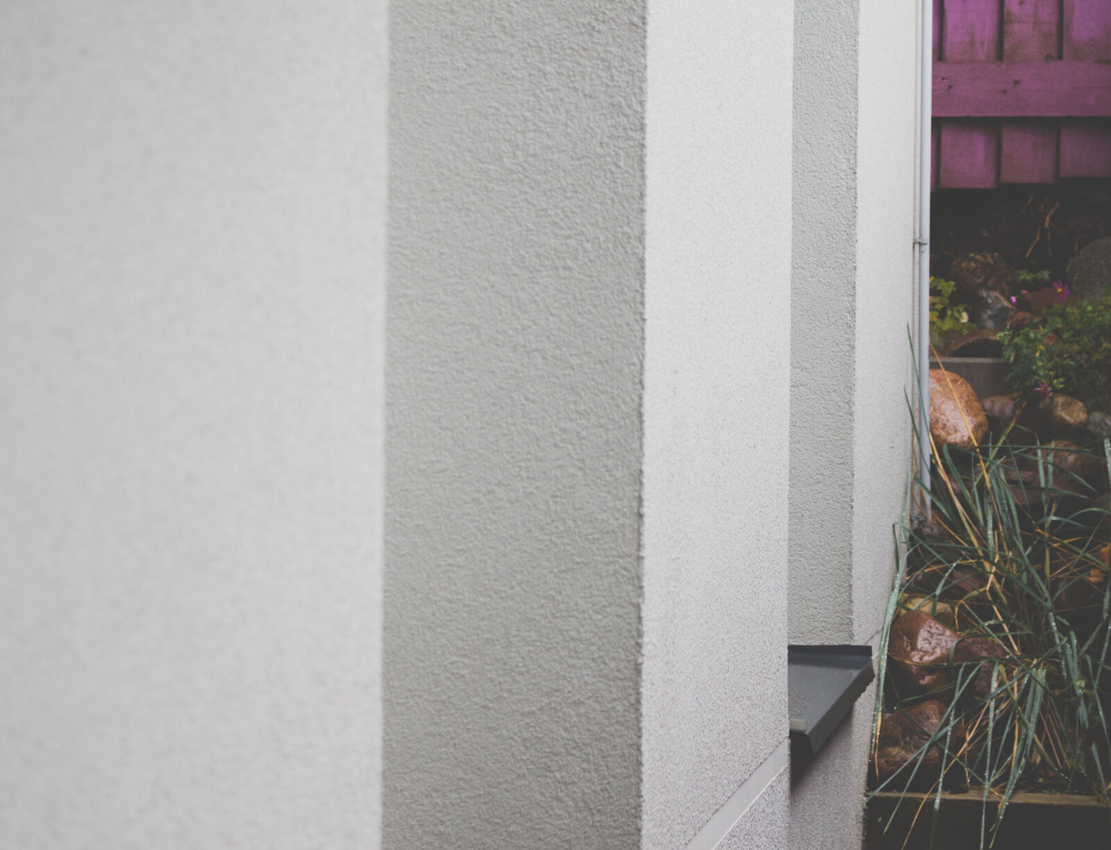 Canon EOS 700D (EOS Rebel T5i / EOS Kiss X7i) sample photo. Architecture, blank, light, wall photography