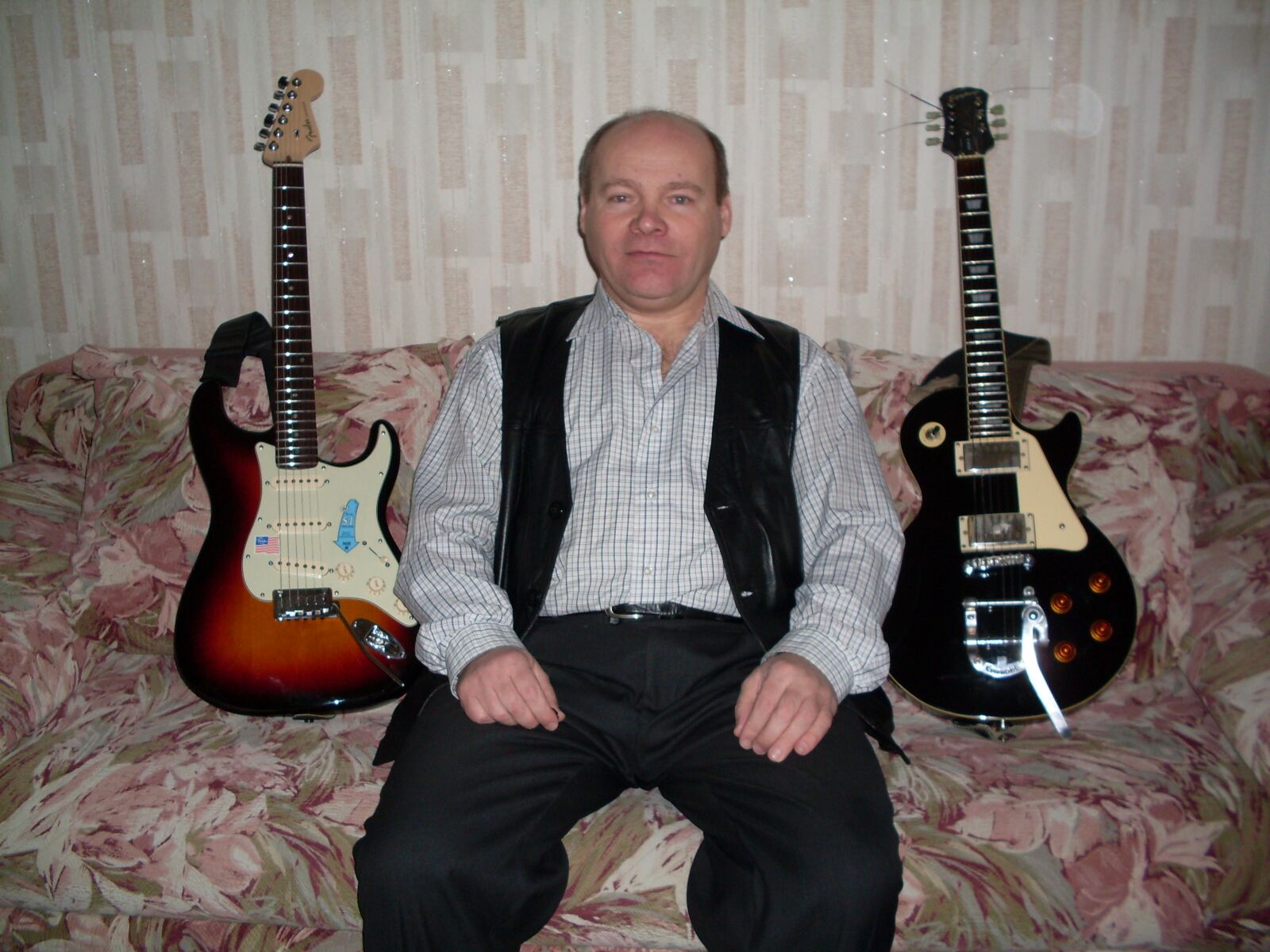 Samsung KENOX S760  / Samsung S760 sample photo. Electric guitar, fender stratocaster photography