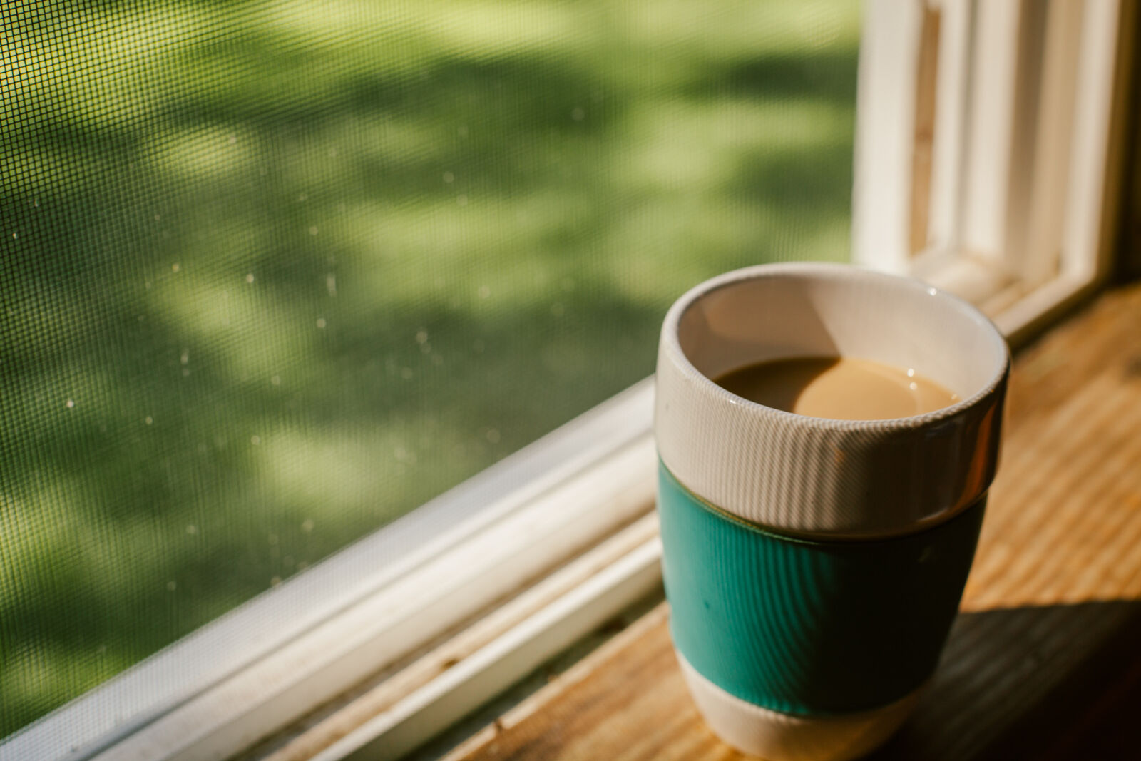 Canon EOS 5D Mark II sample photo. Coffee, cup, grass, mug photography