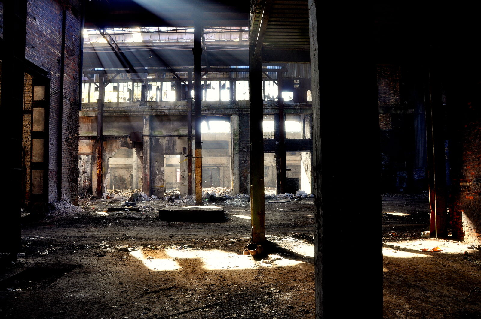 Nikon D90 sample photo. Industrial, inustrial, building, lights photography