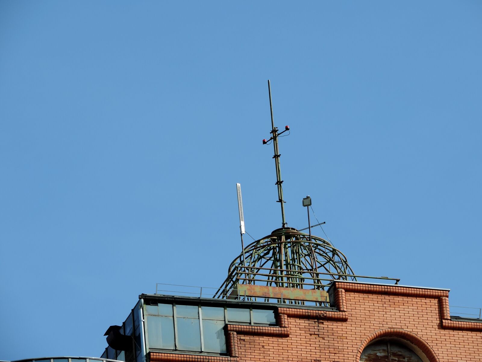 Nikon Coolpix P520 sample photo. Building, architecture, roof, dome photography