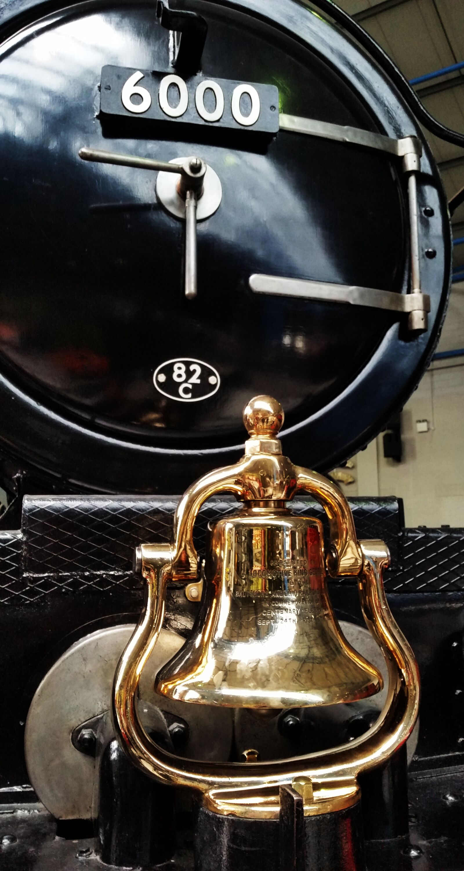 Samsung Galaxy S5 sample photo. Brass, train, bell photography