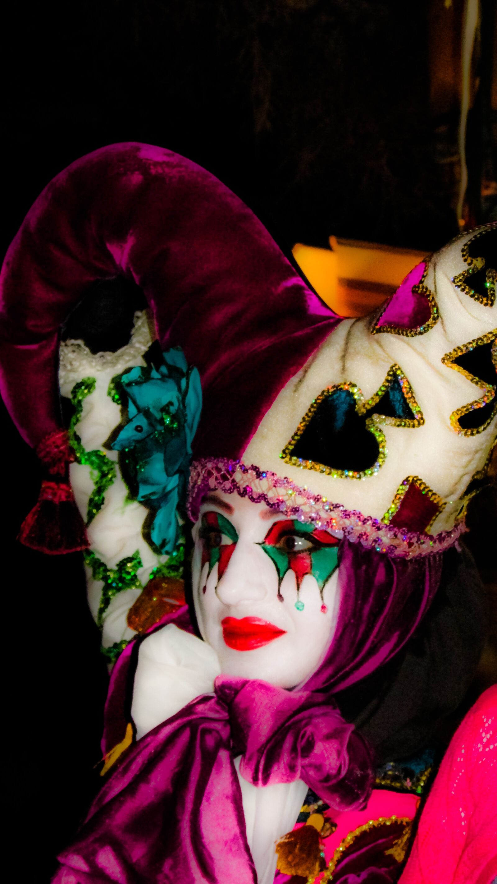 Canon PowerShot SX400 IS sample photo. Mask, make up, street photography