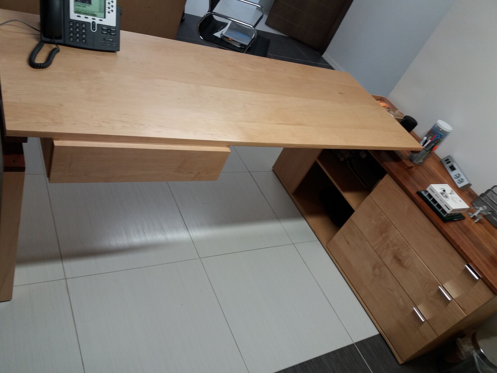 Samsung Galaxy J5(2016) sample photo. Desk, furniture, office photography