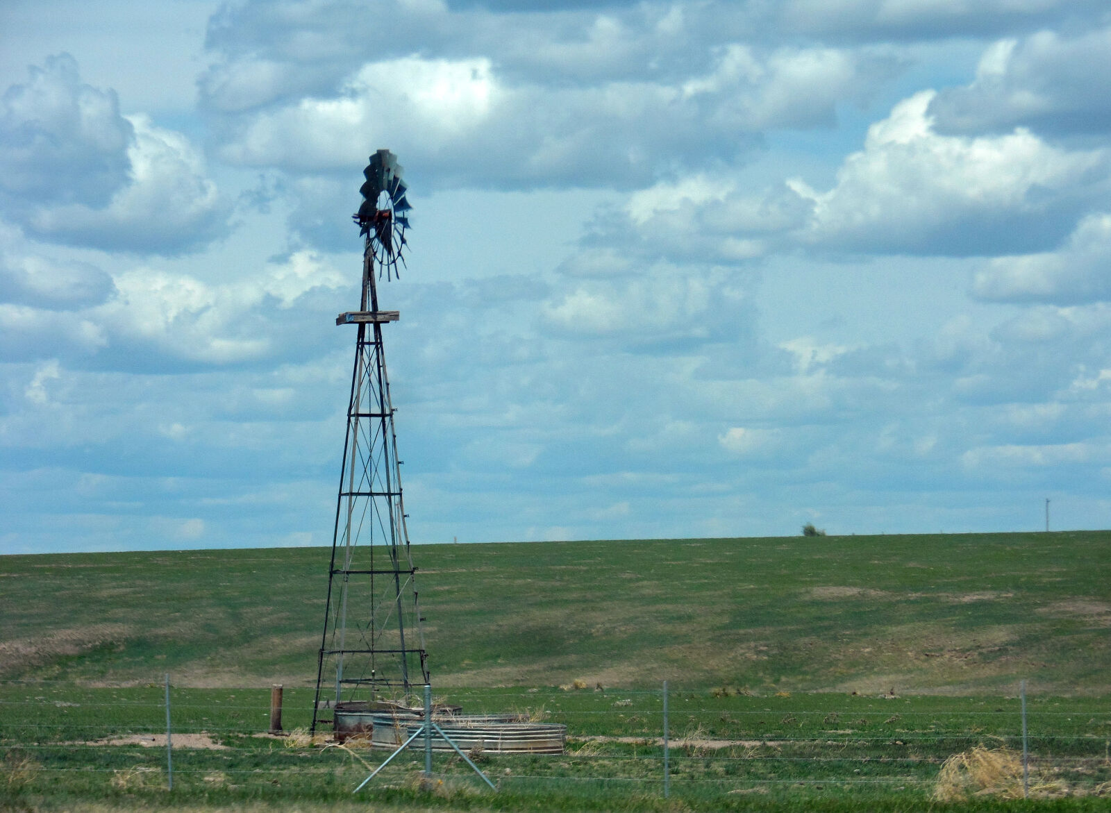 Samsung ST200 / ST200F / ST201 / ST201F / ST205F sample photo. Windmill, in, the, prairie photography