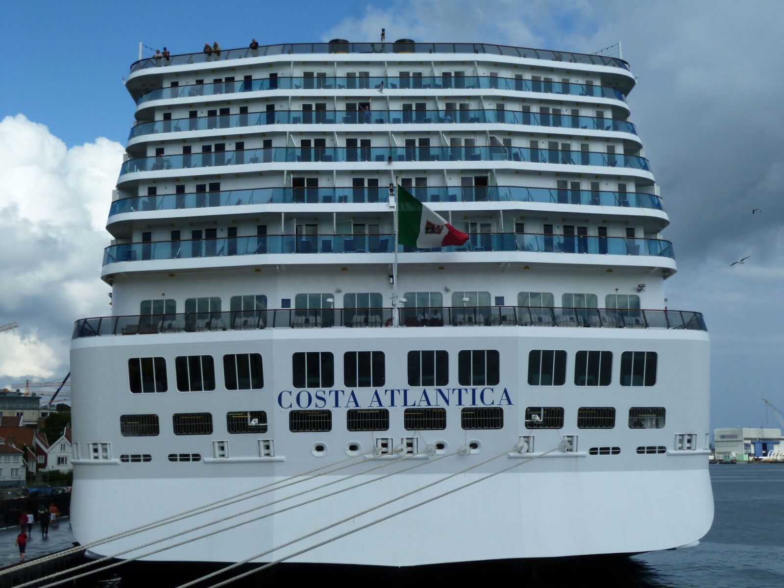 Panasonic DMC-ZX3 sample photo. Cruise, boat, tourism photography