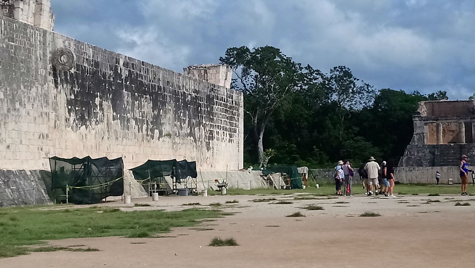 Sony Xperia XA1 Ultra sample photo. Ballgame, mexico, maya photography