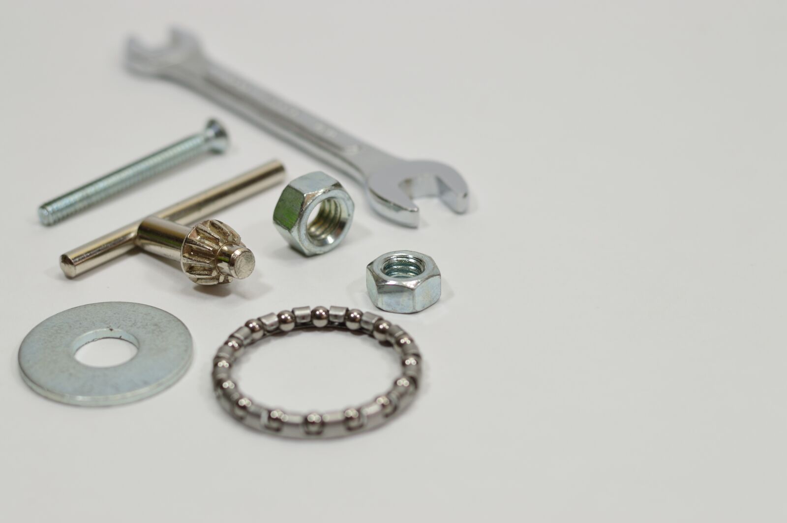 Nikon D3200 sample photo. Steel, tool, approach photography