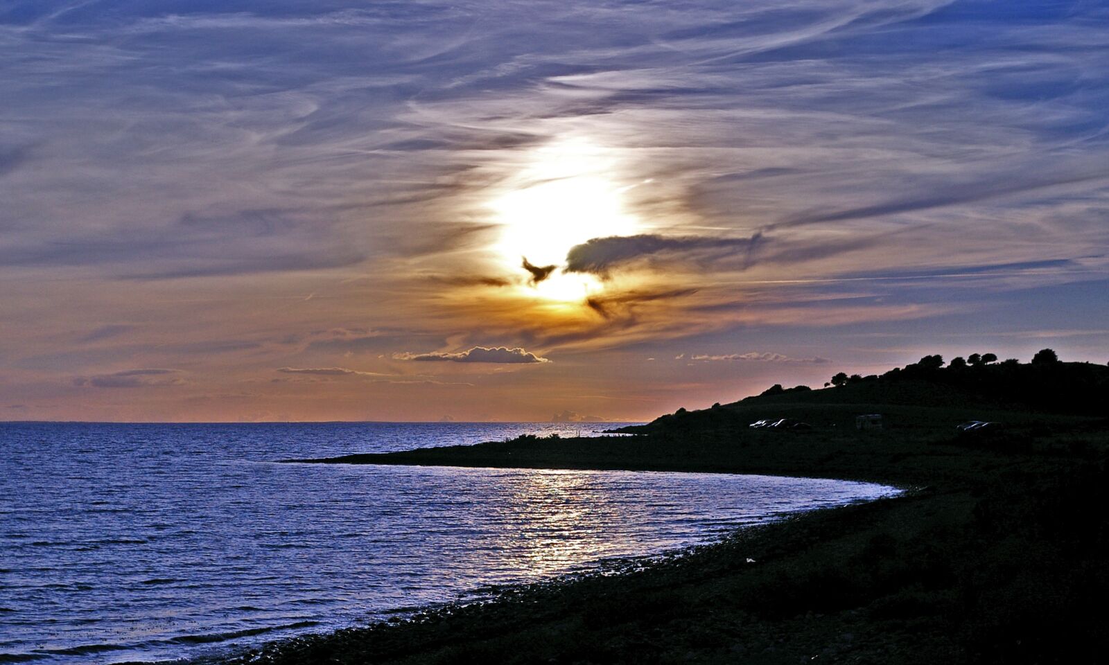 Pentax *ist DL2 sample photo. Sunset, denmark, sea photography