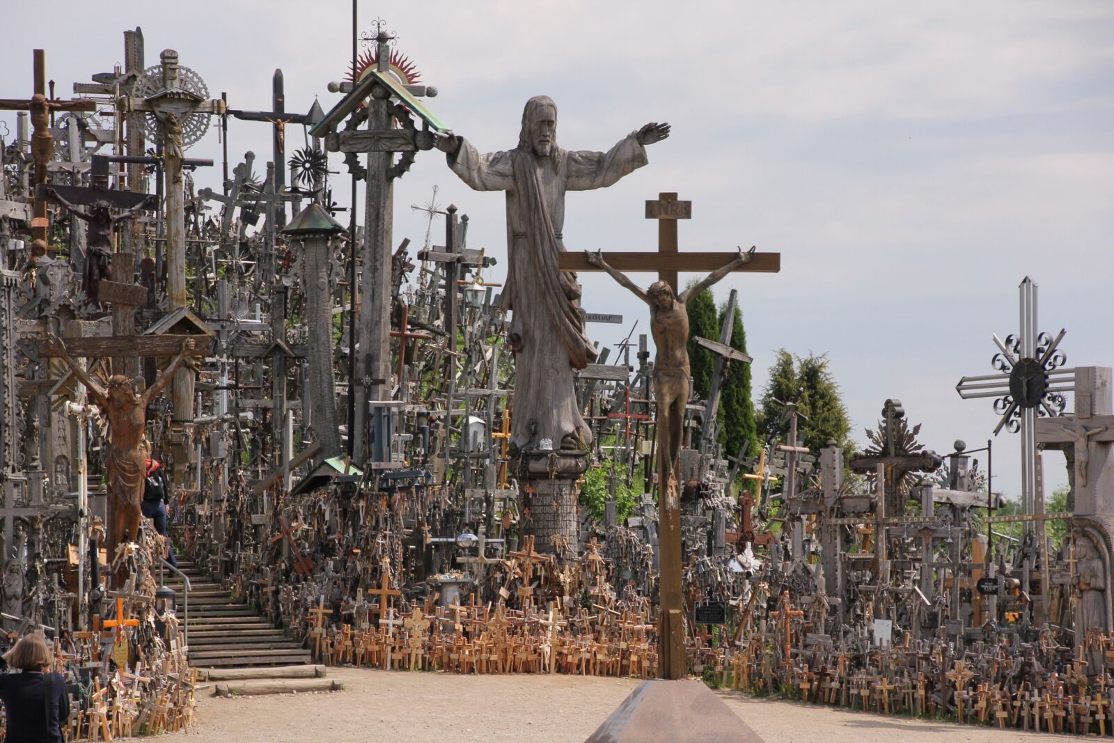 Canon EOS 60D sample photo. Lithuania, crosses, mountain photography