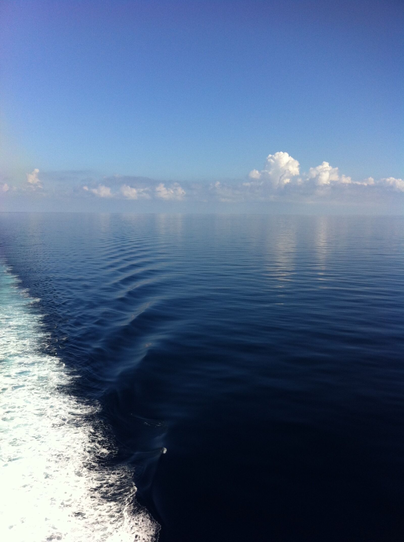 Apple iPhone 4 sample photo. Mediterranean, sea, water photography