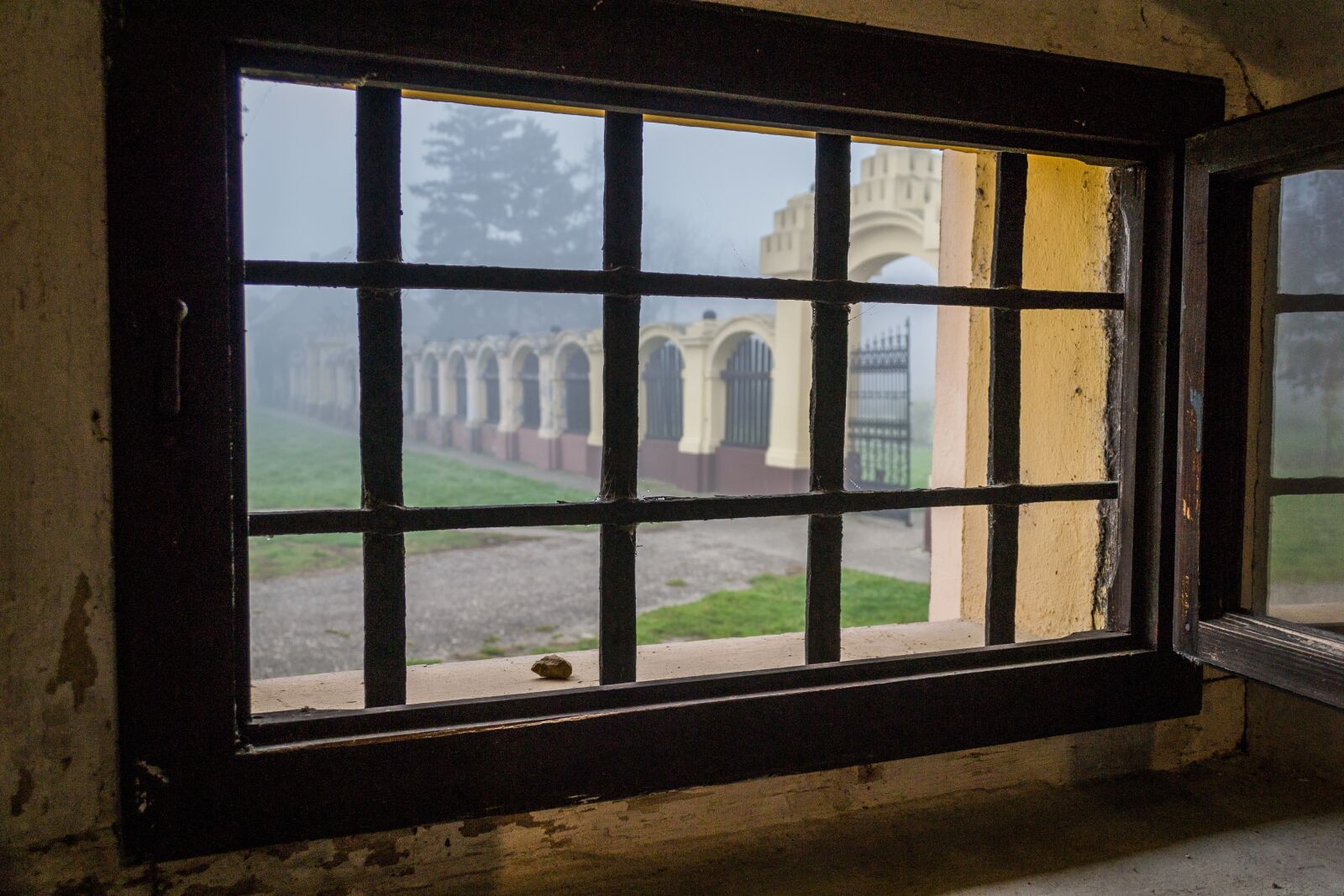 Nikon D3100 sample photo. Open window, kulpin, vojvodina photography