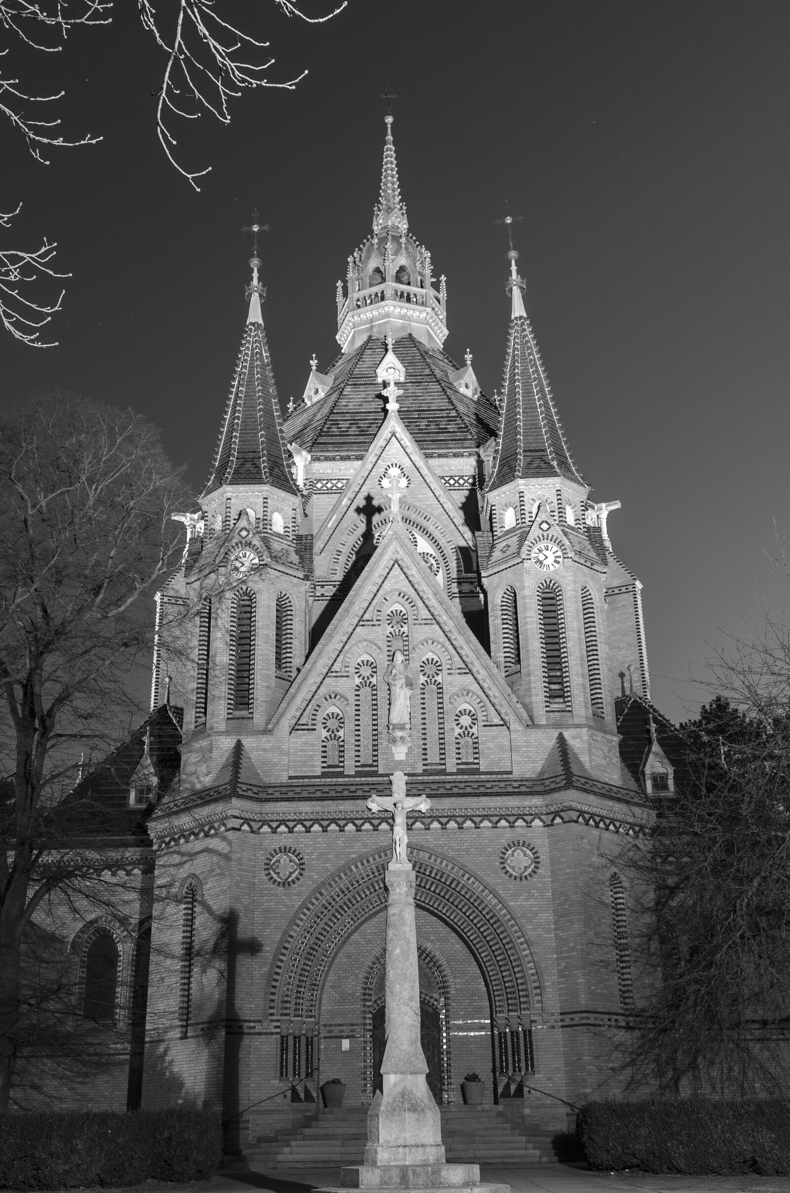Nikon D5100 sample photo. Breclav, church, czech republic photography