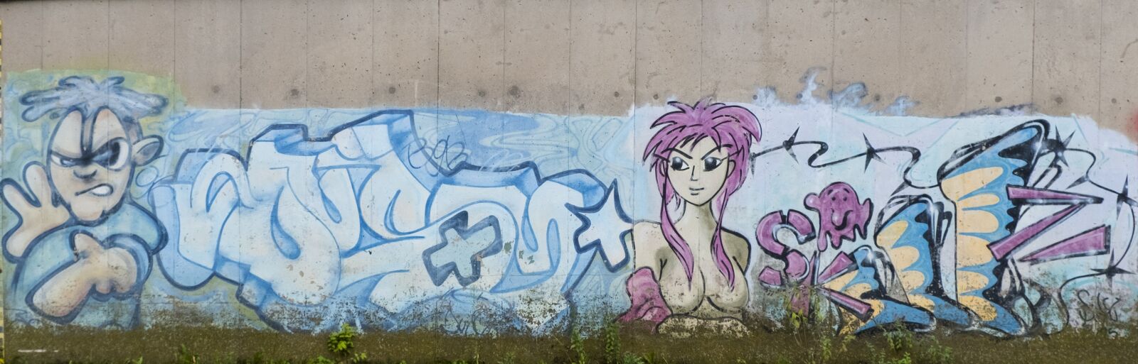 Fujifilm XF 18-55mm F2.8-4 R LM OIS sample photo. Art, graffiti, wall photography