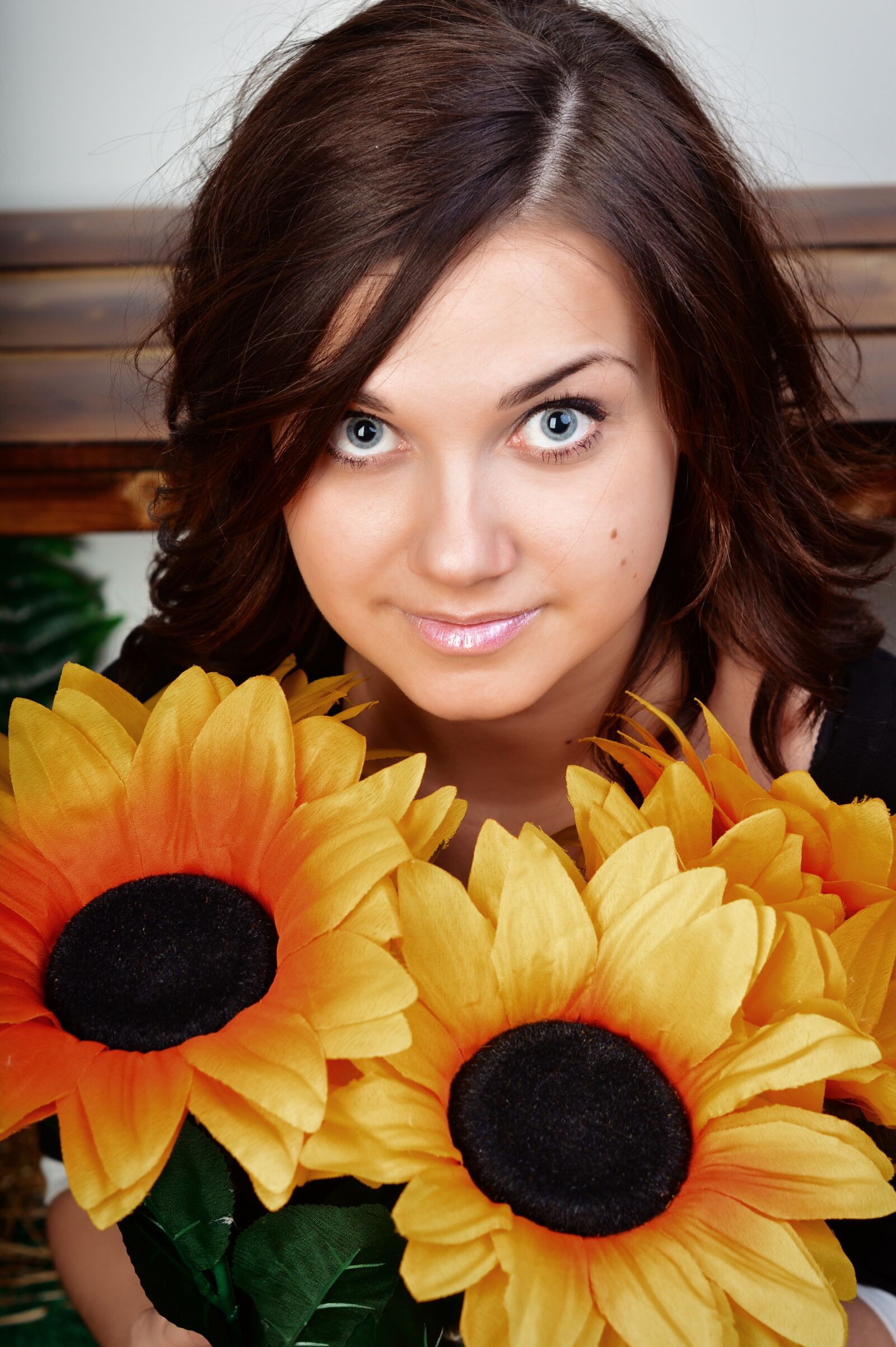 Nikon D3200 sample photo. Sunflowers, girl in the photography