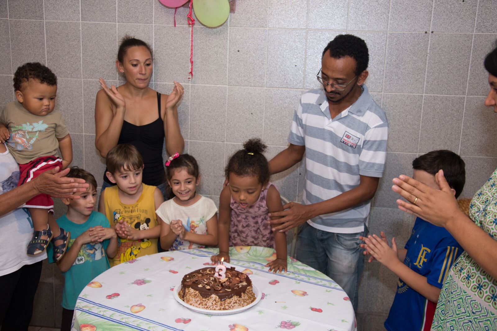 Canon EOS 6D + Canon EF 24-105mm F4L IS USM sample photo. Birthday, family, friends photography