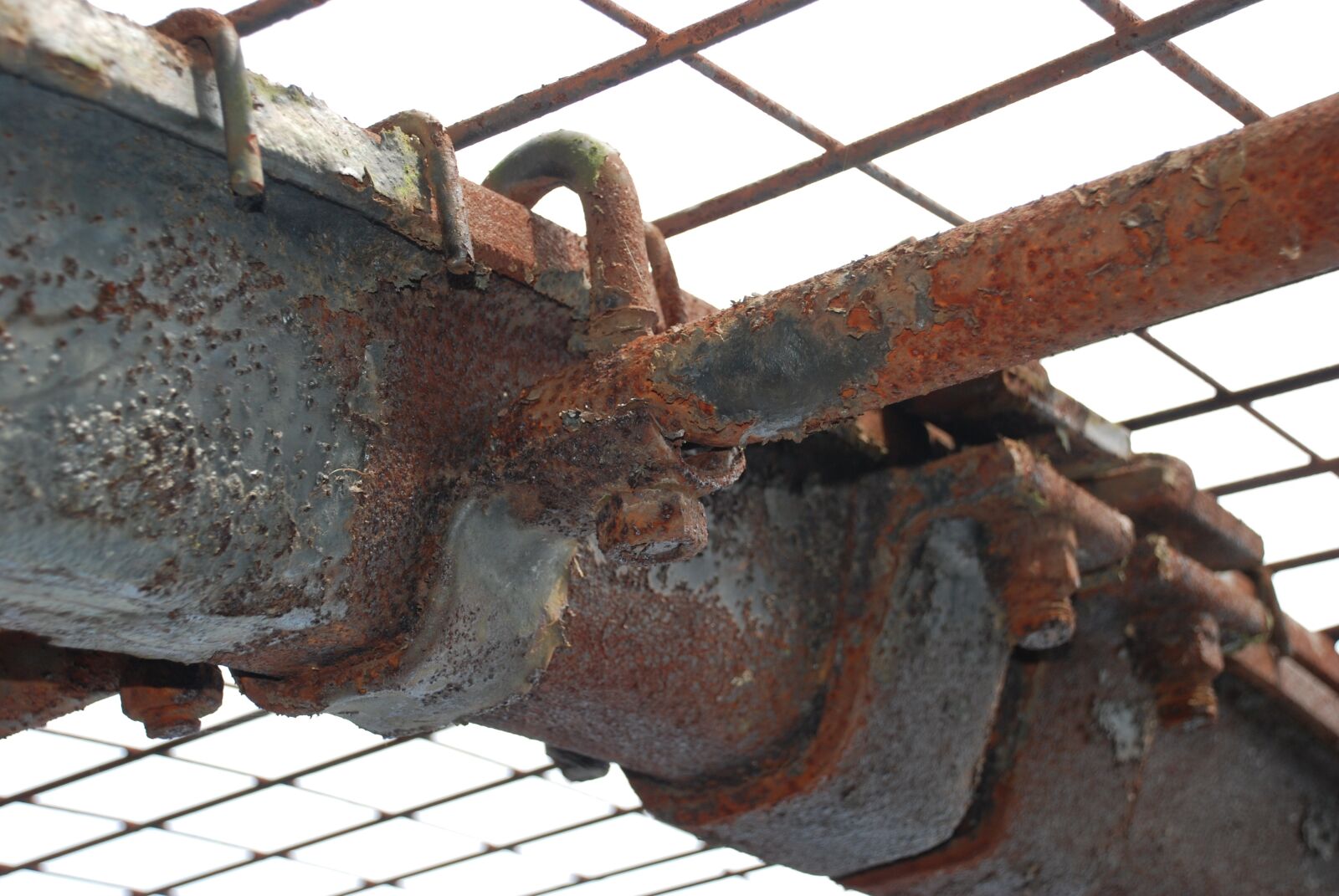 Nikon D80 sample photo. Rust, decay, industry photography