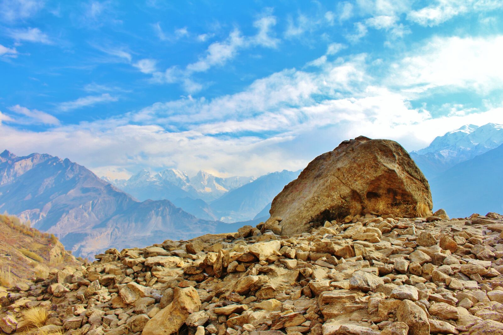 Canon EOS 700D (EOS Rebel T5i / EOS Kiss X7i) sample photo. Mountain, rock, landscape photography