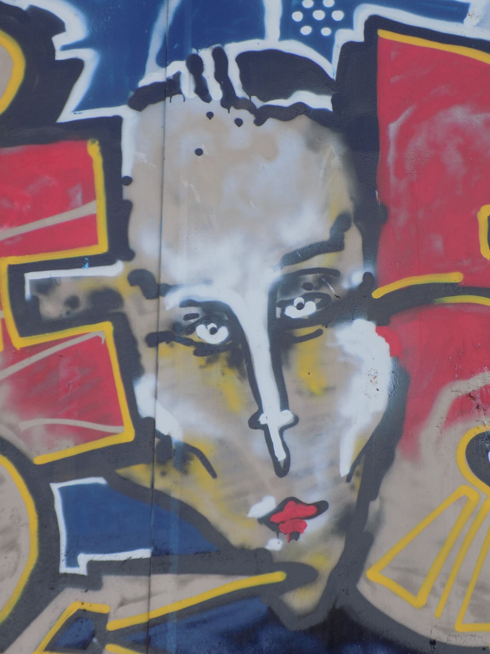 Nikon COOLPIX L340 sample photo. Graffiti, art, sprayer photography