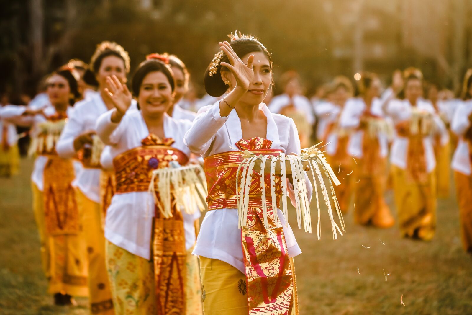 Canon EF 100mm F2.8L Macro IS USM sample photo. Dance, balinese, traditional photography