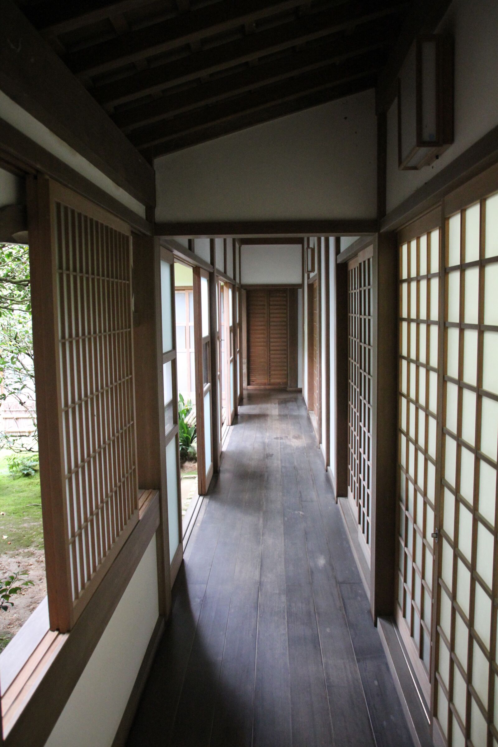 Canon EOS 7D sample photo. Interior, architecture, japanese photography