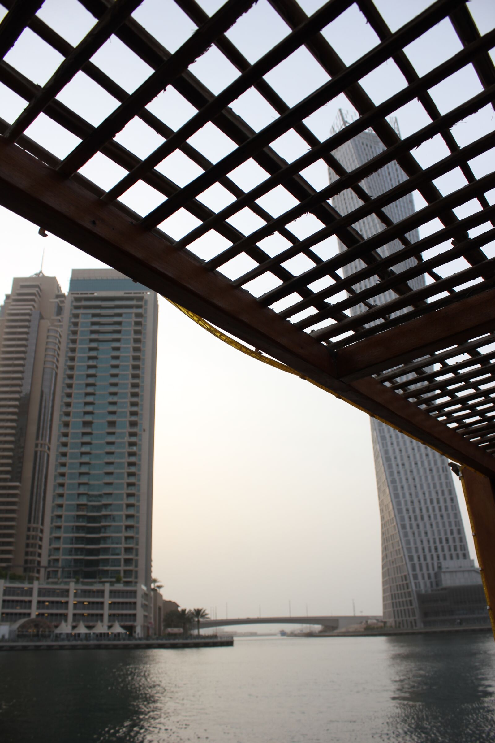 Canon EOS 550D (EOS Rebel T2i / EOS Kiss X4) sample photo. Dubai, marina, dubai marina photography