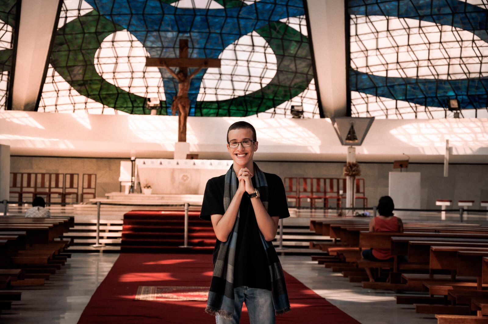 Nikon D90 sample photo. Church, pray, prayer photography