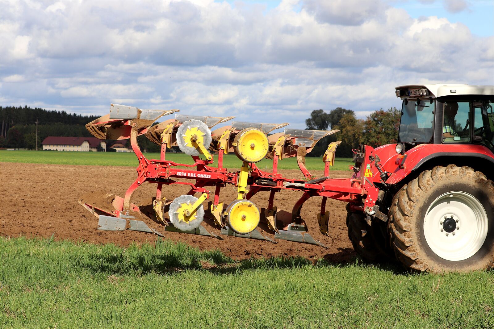 Canon EF 70-300 F4-5.6 IS II USM sample photo. Tractor, plough, plow photography