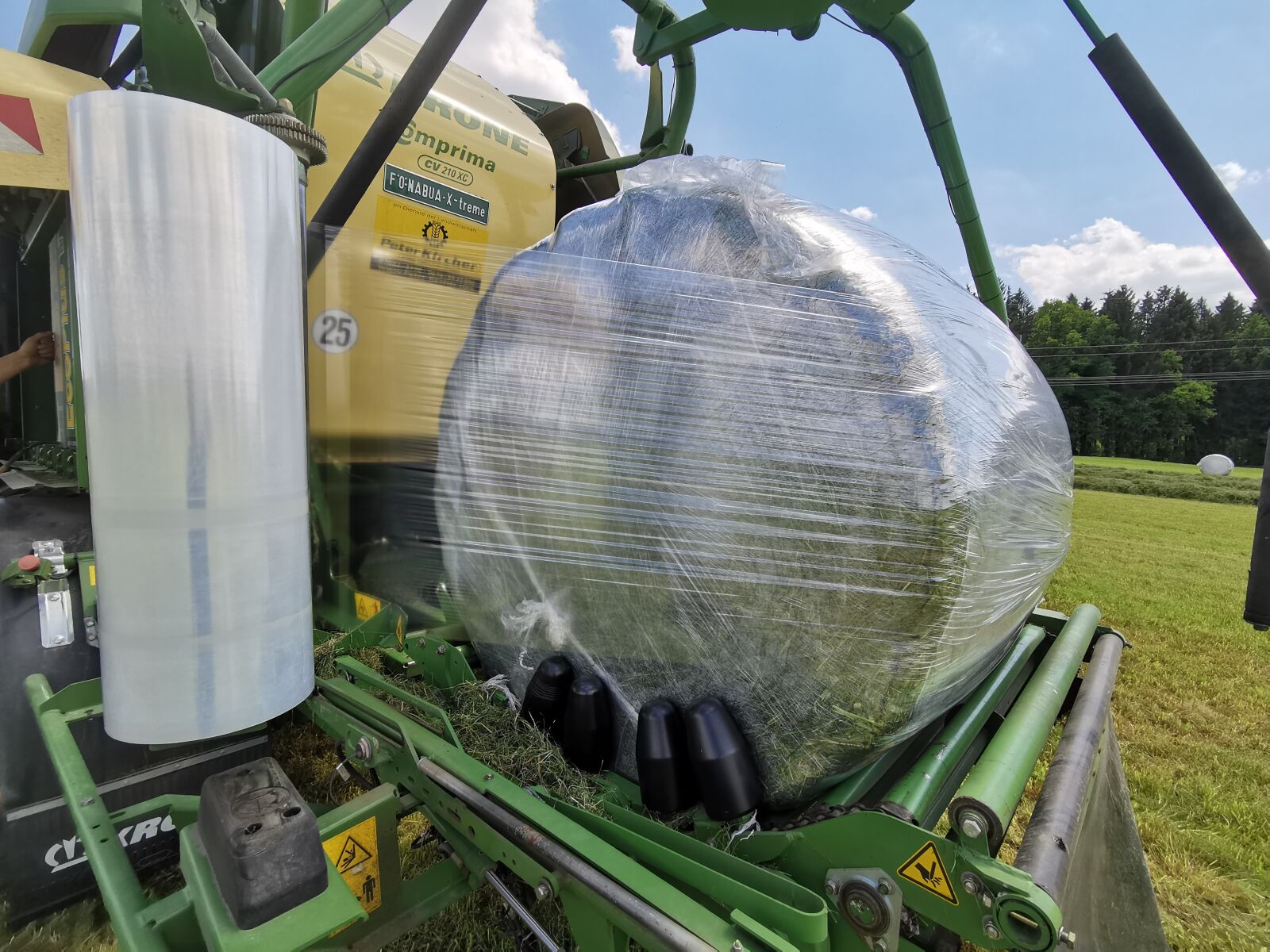 HUAWEI ELE-L29 sample photo. Round bales, silage bales photography