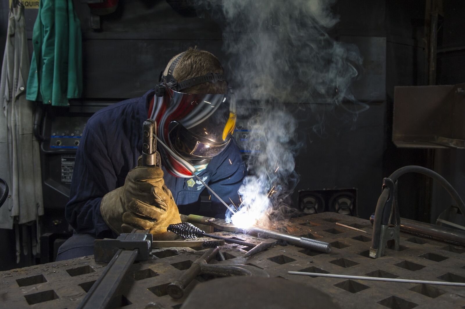 Nikon D3S sample photo. Construction, worker, welding photography
