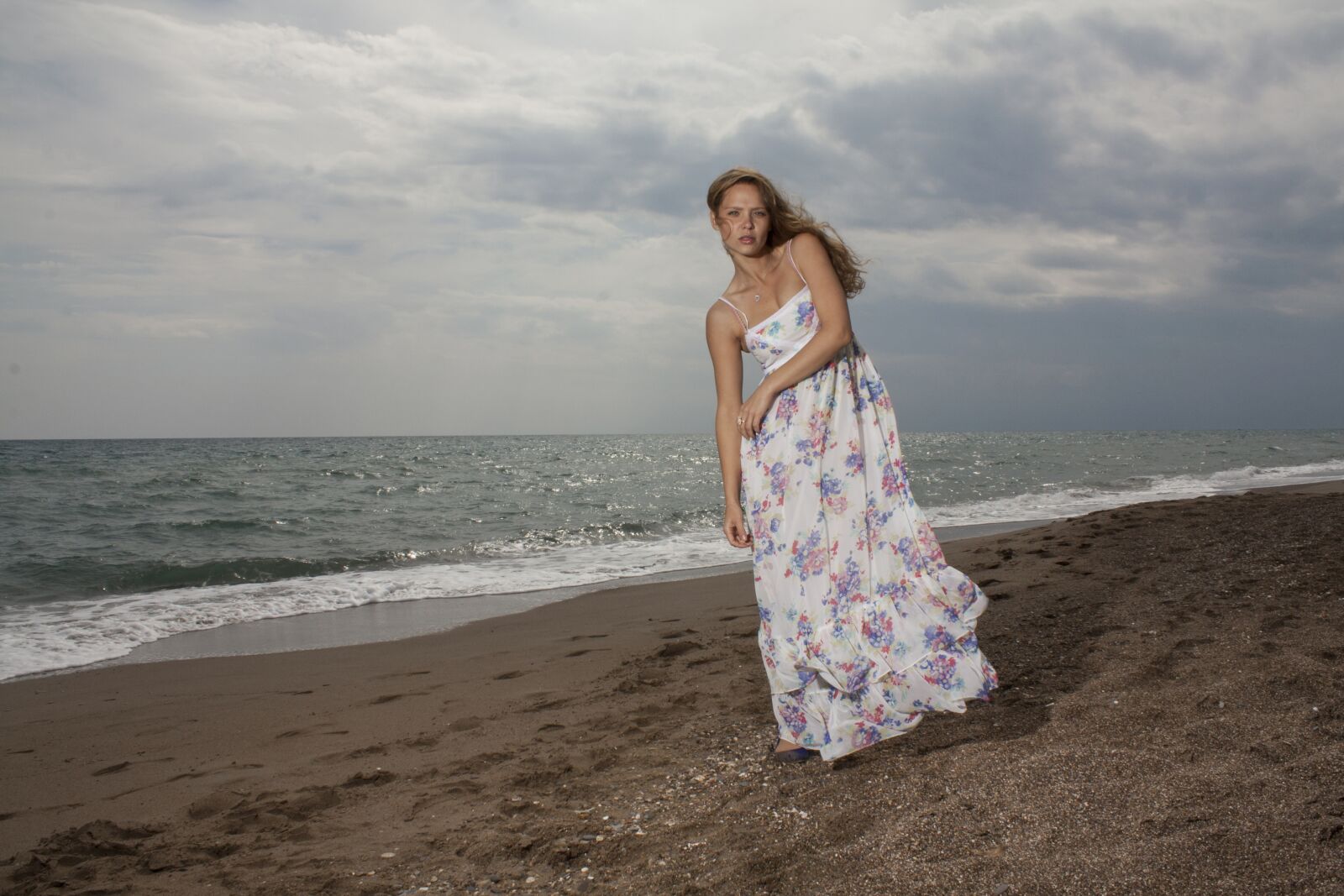 Canon EOS 450D (EOS Rebel XSi / EOS Kiss X2) sample photo. Model, beach, beautiful photography