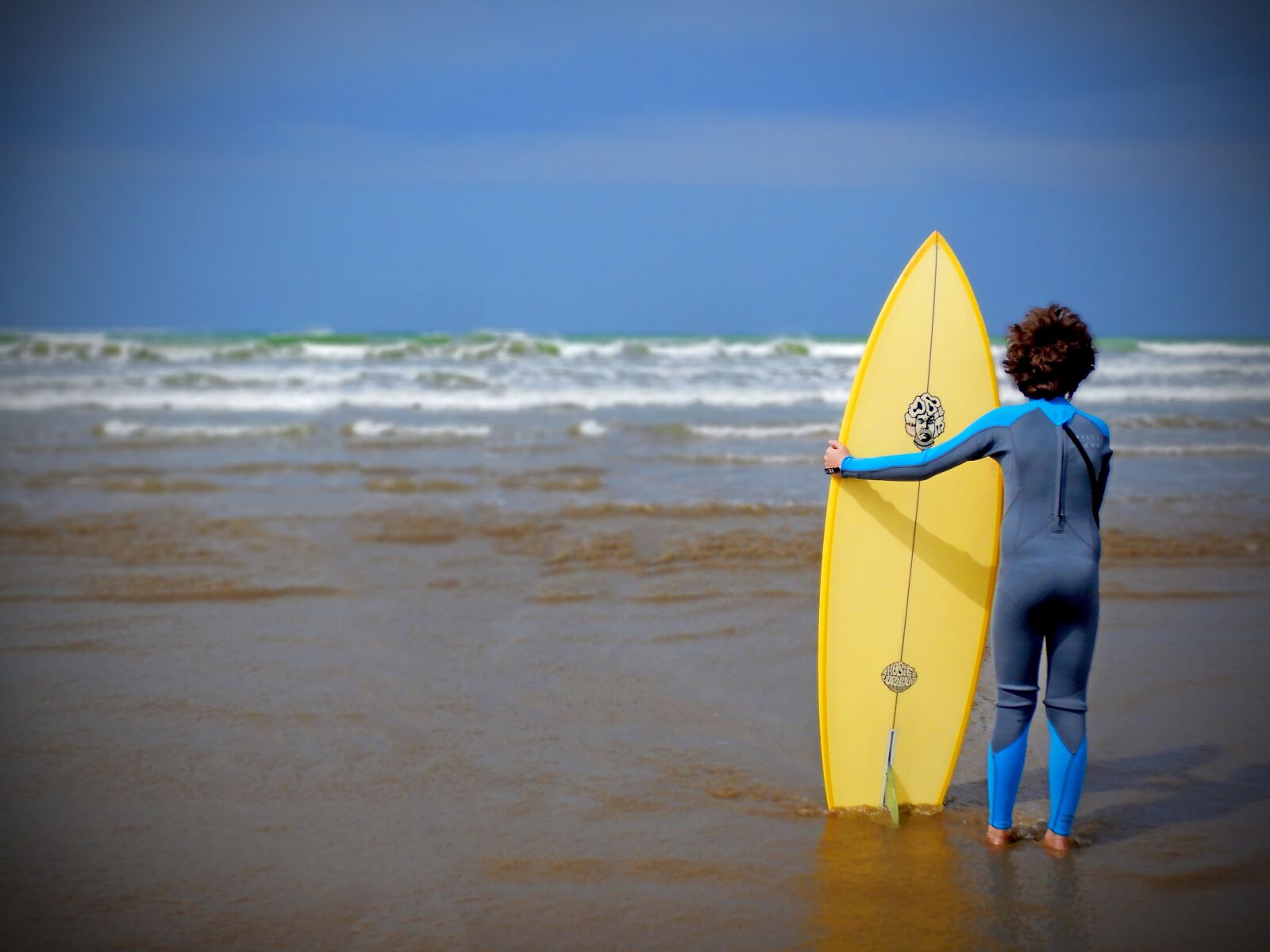 Nikon Coolpix W300 sample photo. Surf, sea, blue photography