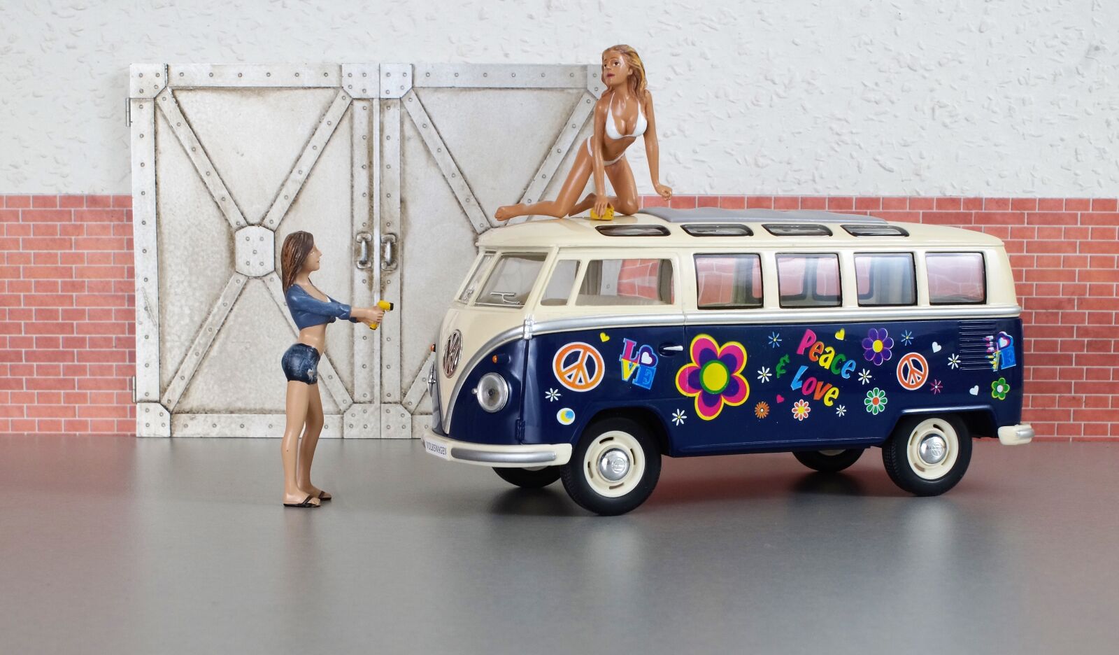 Sony DT 18-70mm F3.5-5.6 sample photo. Vw, bus, vw bus photography