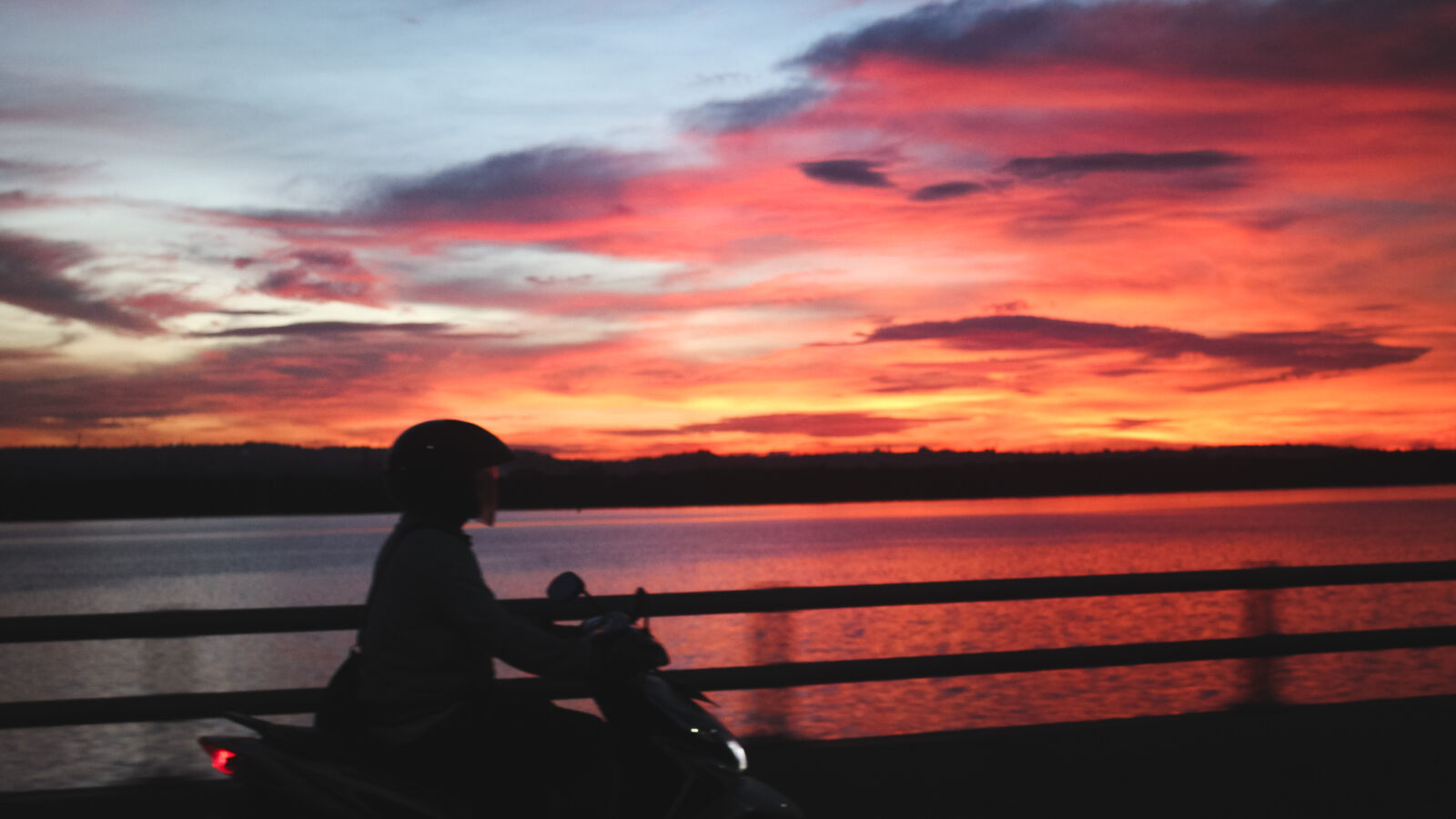 Canon EOS 700D (EOS Rebel T5i / EOS Kiss X7i) sample photo. Bike, sunset photography