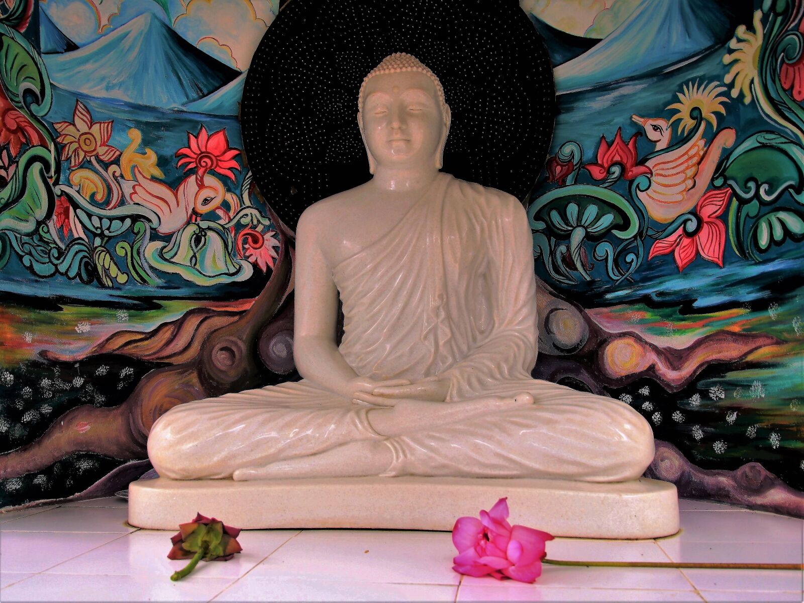 Canon EOS 80D sample photo. Buddha, people, sit photography