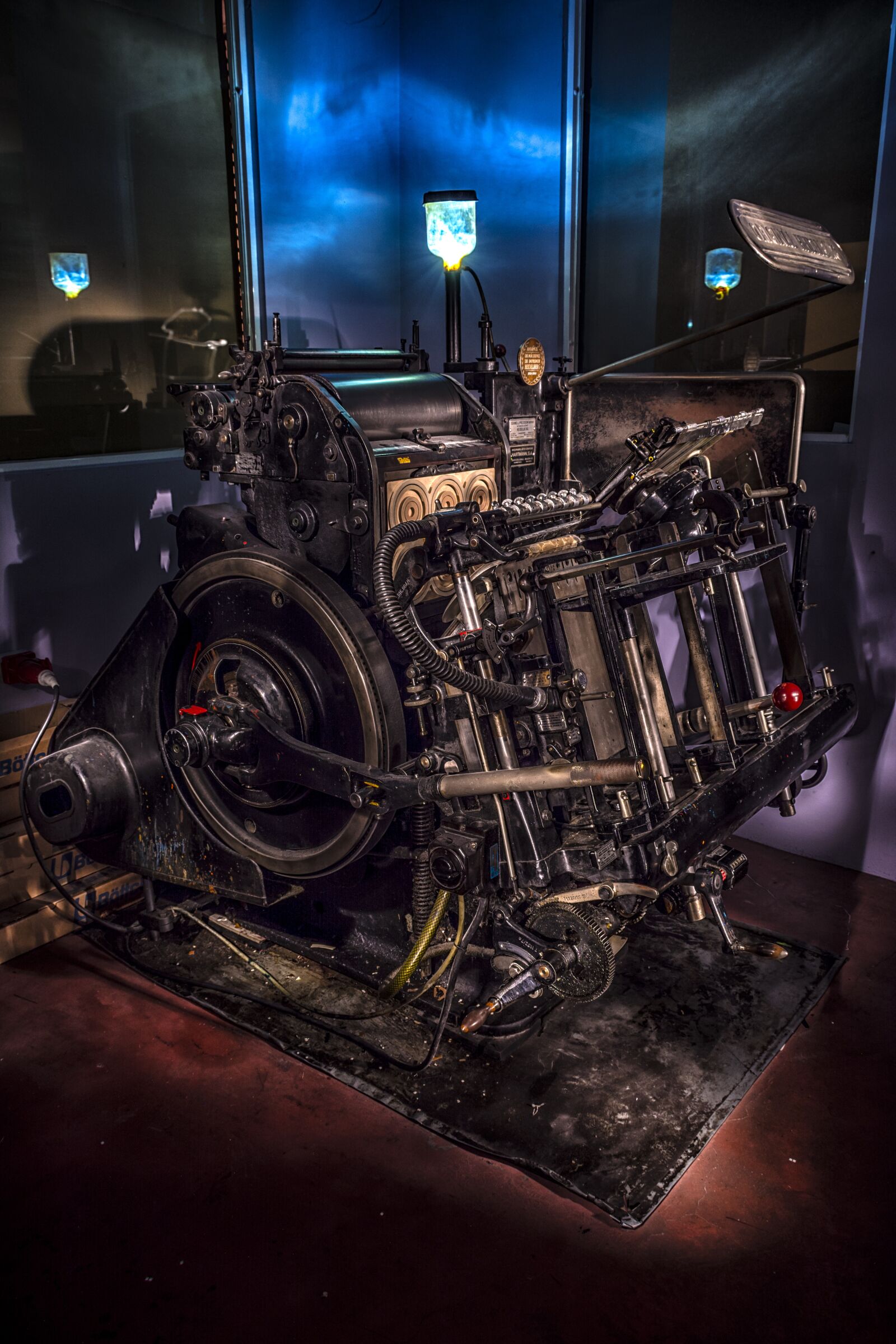 Nikon D7100 sample photo. Industry, machine, printing photography