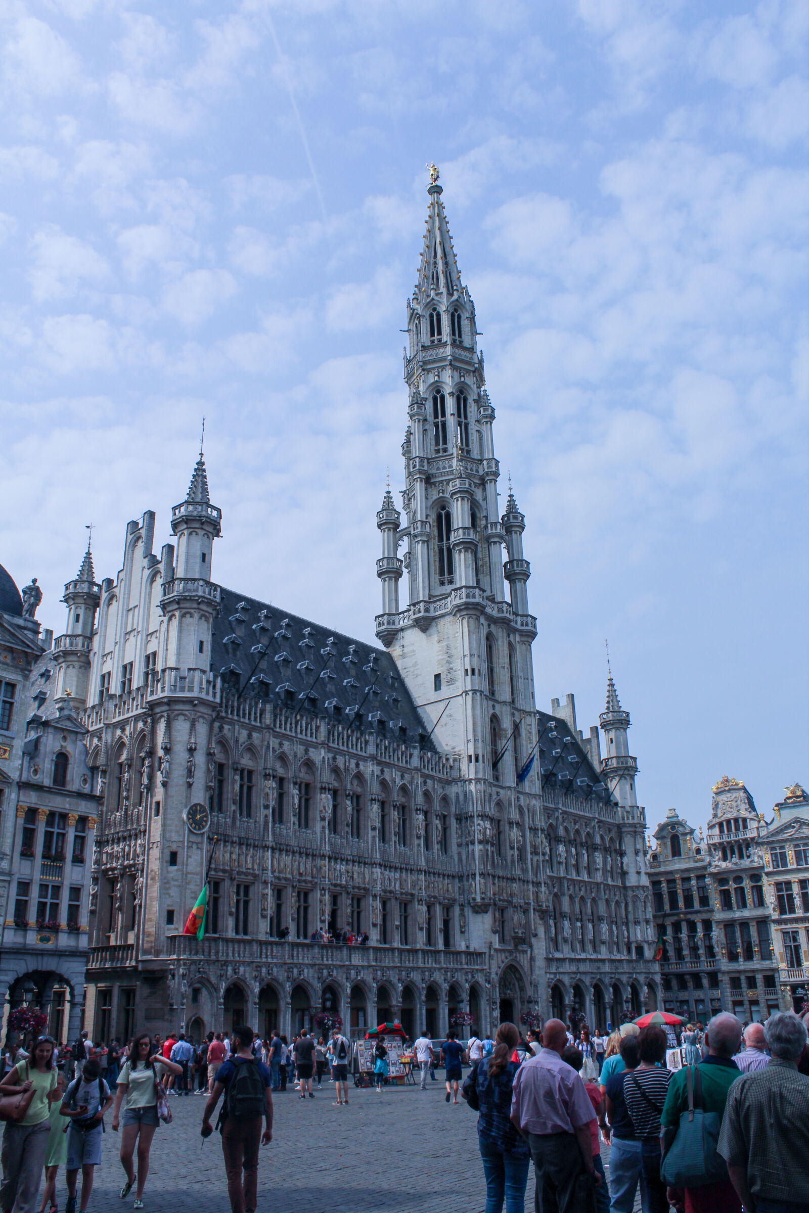 Canon EOS 1300D (EOS Rebel T6 / EOS Kiss X80) sample photo. Beautiful, belgium, blue, sky photography