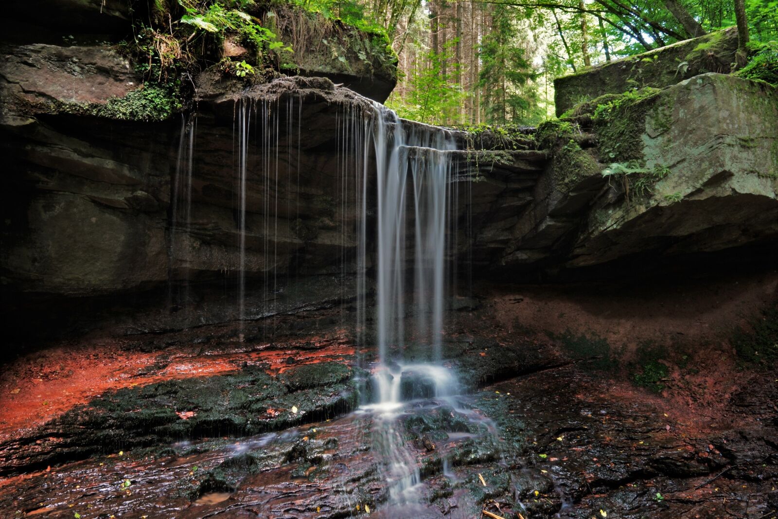 Sony a6000 + Sigma 19mm F2.8 EX DN sample photo. Waterfall, forest, spessart photography