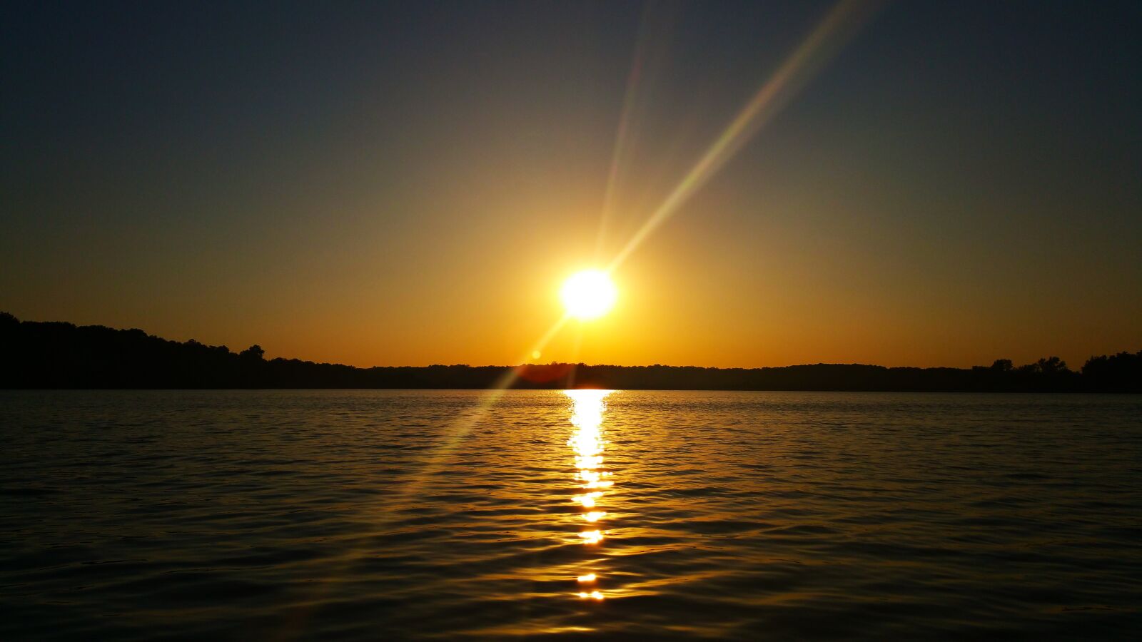 Samsung Galaxy Note4 sample photo. Sunset, lake sunset, lake photography
