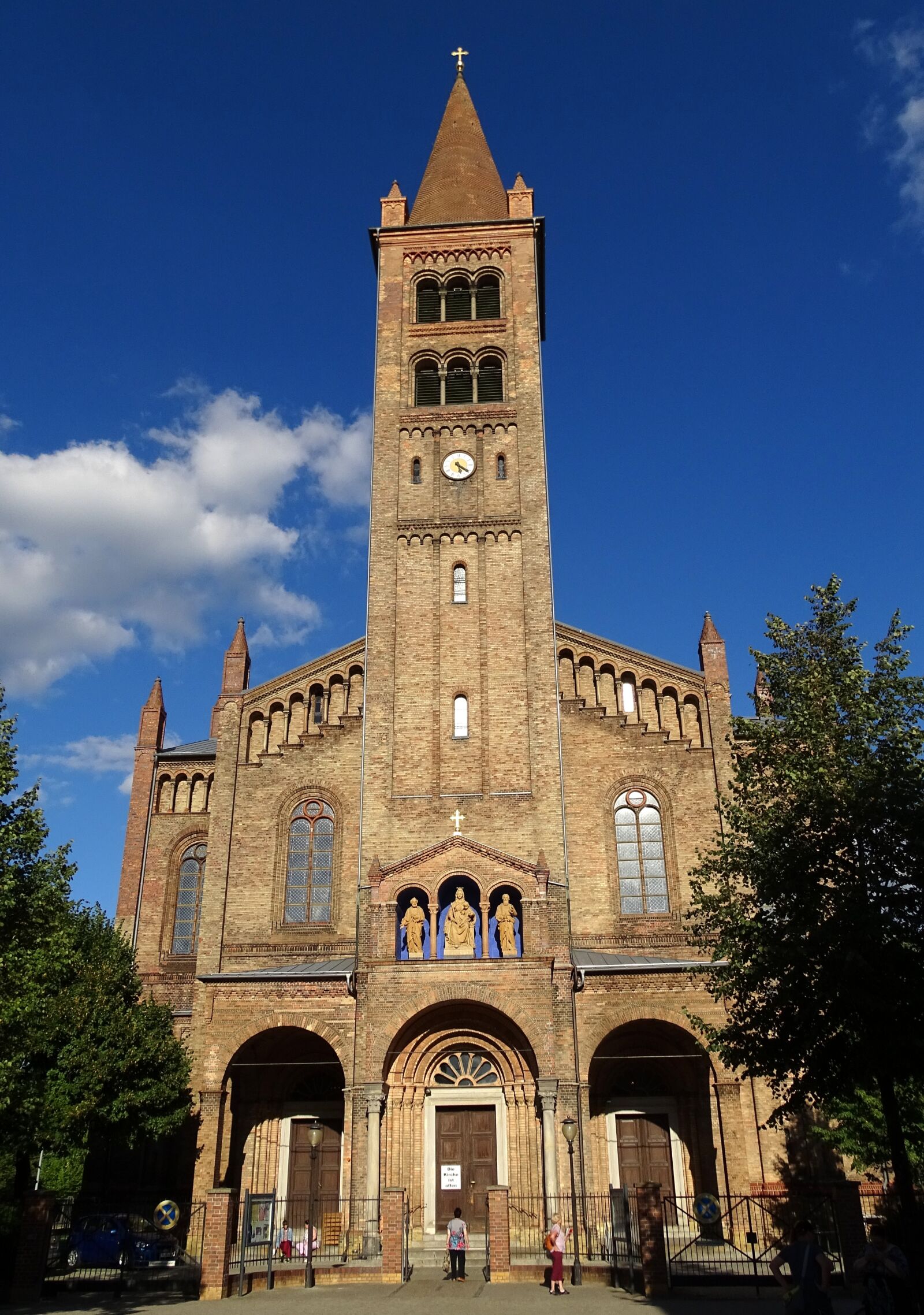 Sony Cyber-shot DSC-HX400V sample photo. Germany, potsdam, building photography