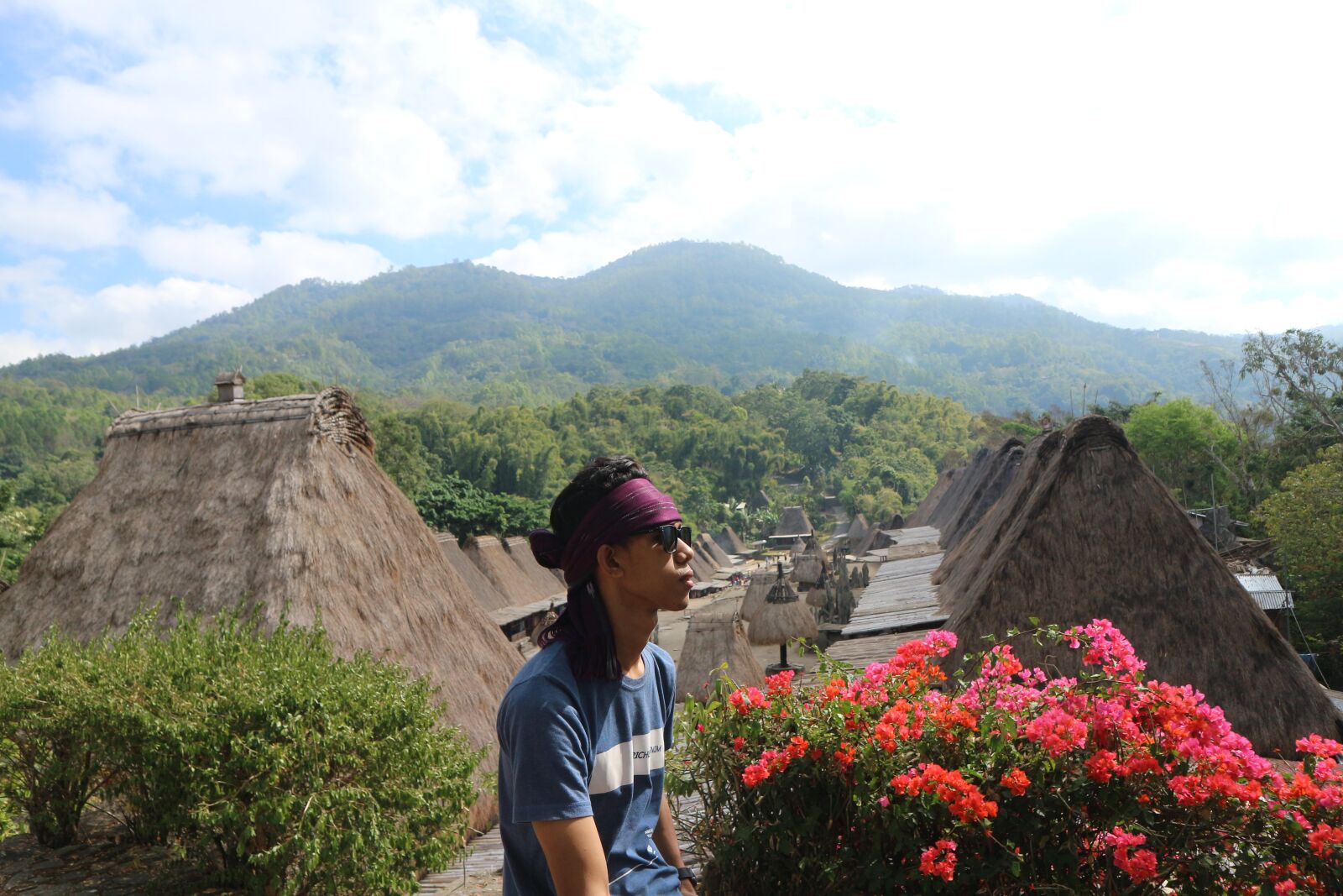 Canon EF-M 15-45mm F3.5-6.3 IS STM sample photo. Flores, kampung bena, bajawa photography