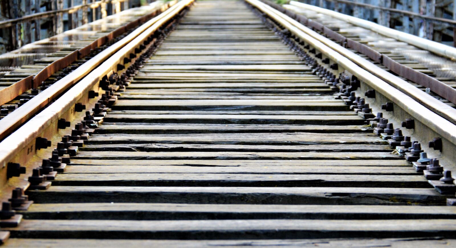 Nikon D3200 sample photo. Pathways, train, via photography
