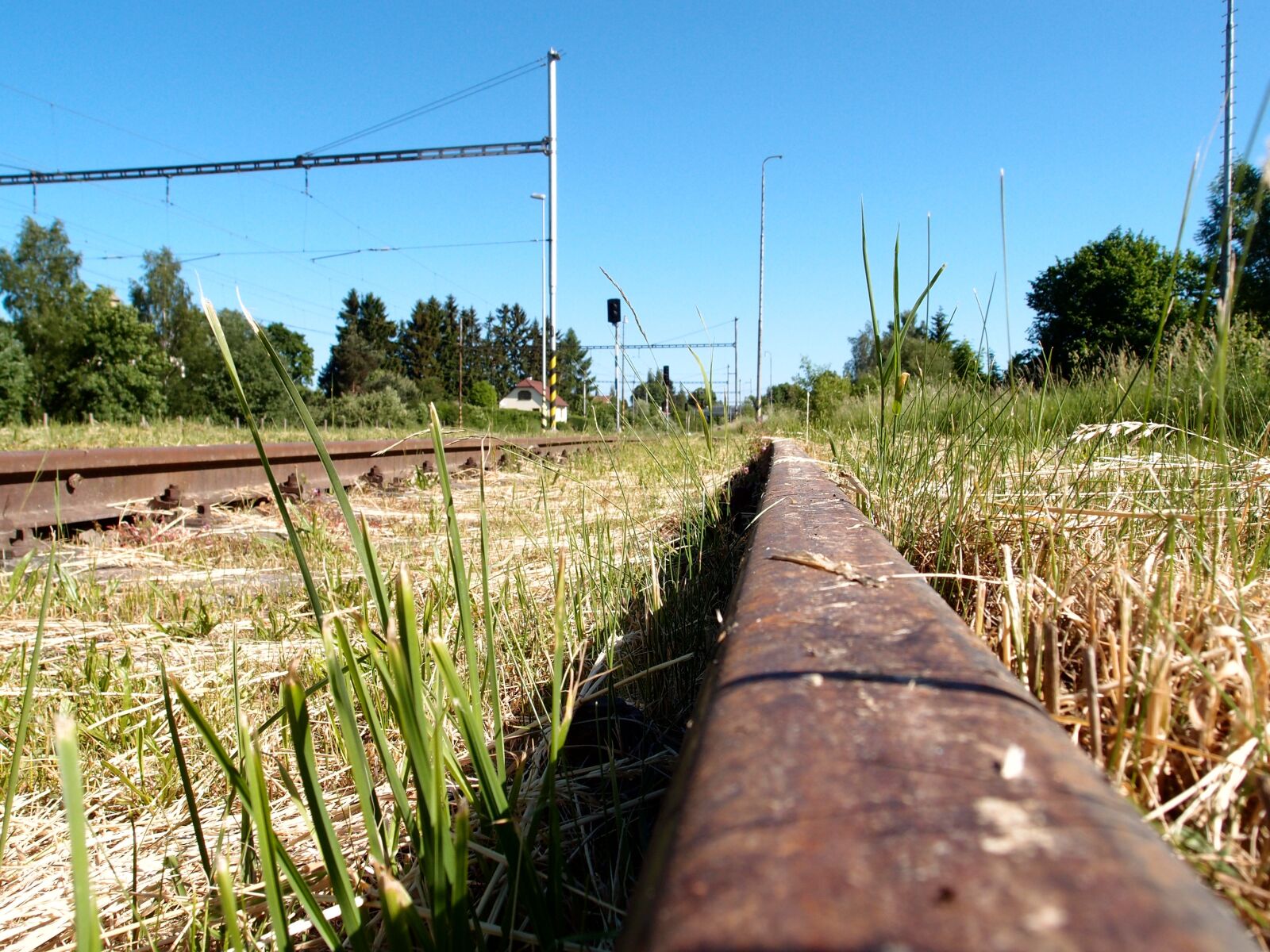 Olympus XZ-1 sample photo. Track, rail, railway photography